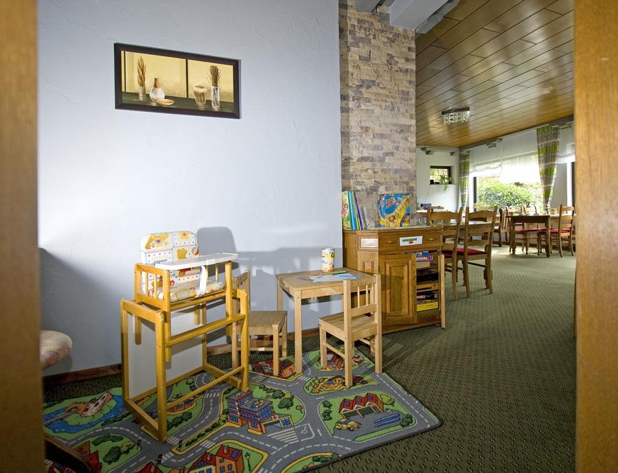 Pension "Dorfkrug" Winterberg Luaran gambar