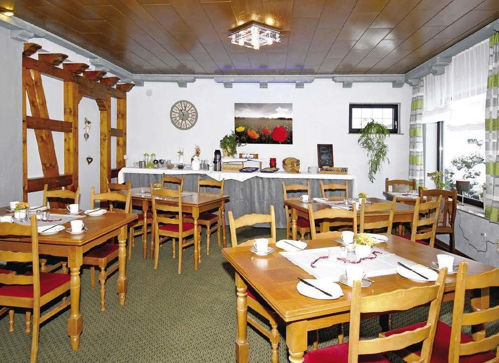 Pension "Dorfkrug" Winterberg Luaran gambar